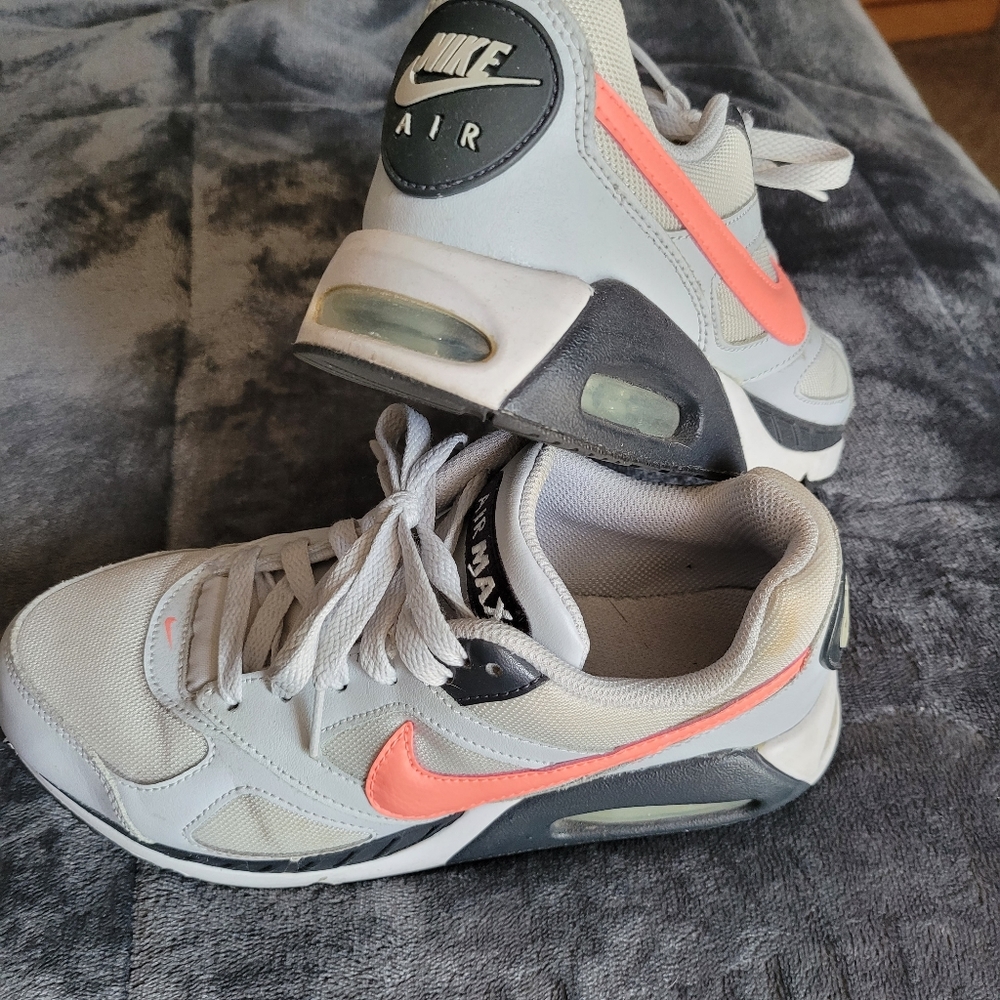 Nike Air Max youth running GS